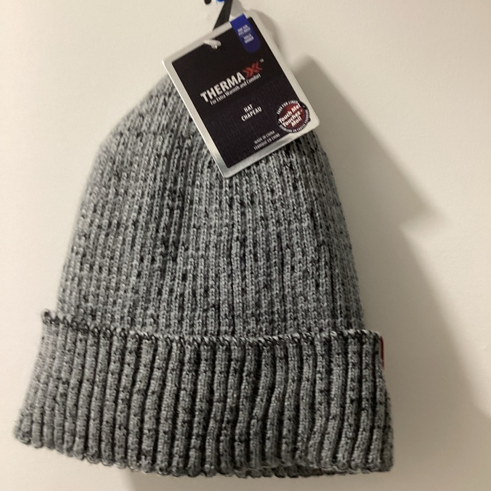 ThermaX Adult Winter Gray and Black Hat with Faux Fur Lining.